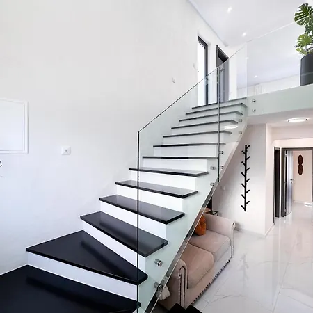 House With Jacuzzi Near The #1960 Dom wakacyjny Lagos