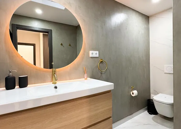 House With Jacuzzi Near The #1960 ラゴス