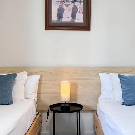 Σπίτι διακοπών House With Jacuzzi Near The #1960 Λάγος