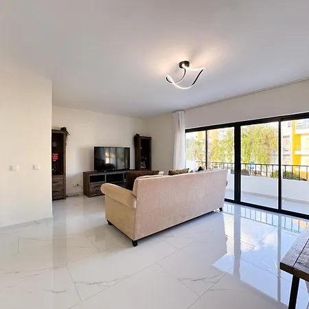 House With Jacuzzi Near The #1960 Σπίτι διακοπών